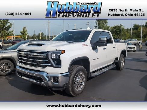 Used 2026 Chevrolet Silverado 3500 LTZ w/ LTZ Premium Package AWD/4WD image 1