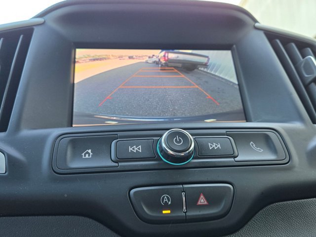 Used 2024 GMC Terrain SLE w/ Driver Convenience Package FWD image 12