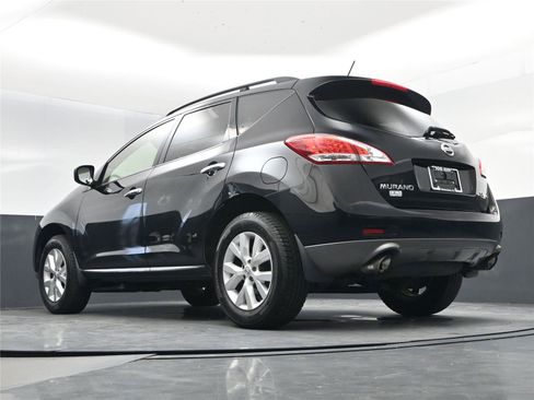Used 2013 Nissan Murano SV w/ Value Pkg AWD/4WD image 12