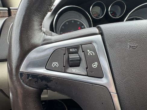 Used 2013 Buick Regal Premium image 13