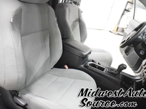 Used 2022 Toyota Tacoma SR RWD image 25