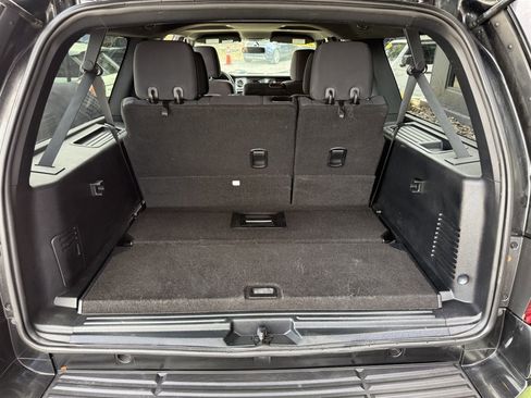Used 2015 Ford Expedition EL XLT image 31