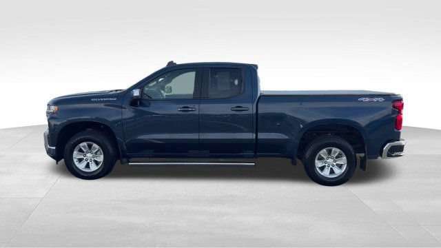 Used 2020 Chevrolet Silverado 1500 LT w/ All-Star Edition AWD/4WD image 3