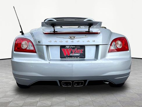 Used 2007 Chrysler Crossfire Limited RWD image 5