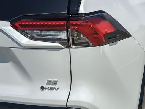 Certified 2025 Toyota RAV4 SE w/ Convenience Package AWD/4WD image 26