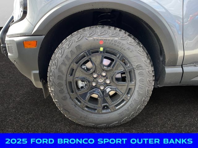 New 2025 Ford Bronco Sport Outer Banks w/ Sasquatch Outer Banks Package AWD/4WD image 14