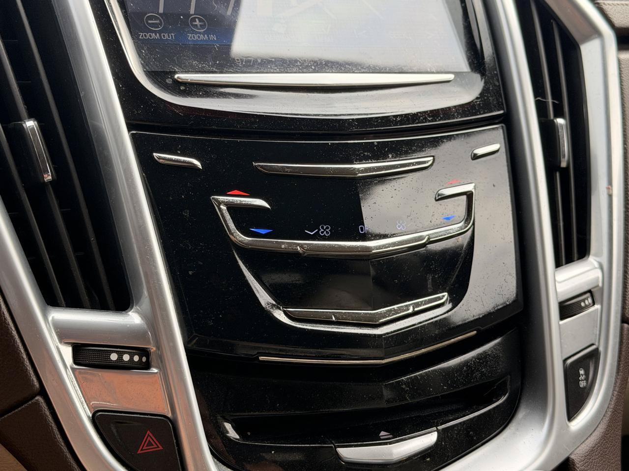 Used 2013 Cadillac SRX Premium AWD/4WD image 26