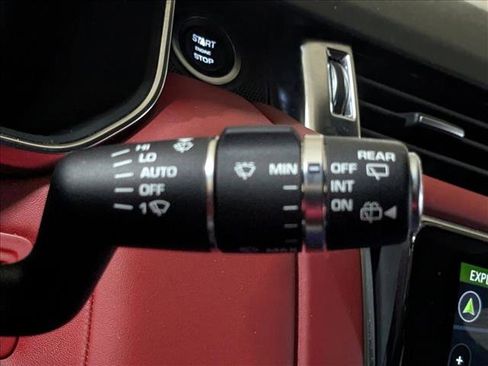 Used 2019 Land Rover Range Rover Sport HST image 10