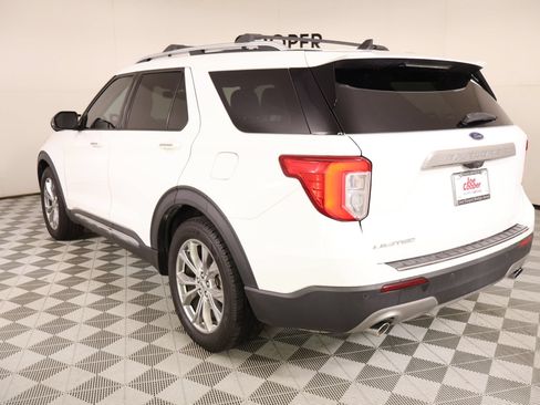 Used 2021 Ford Explorer Limited w/ Equipment Group 301A RWD image 25