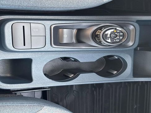 Used 2025 Ford Maverick XLT FWD image 16
