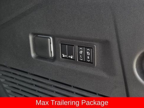 New 2026 GMC Yukon XL AT4 Ultimate w/ LPO, Floor Liner Package AWD/4WD image 14