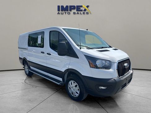 Used 2023 Ford Transit 250 Low Roof w/ Exterior Upgrade Package image 7