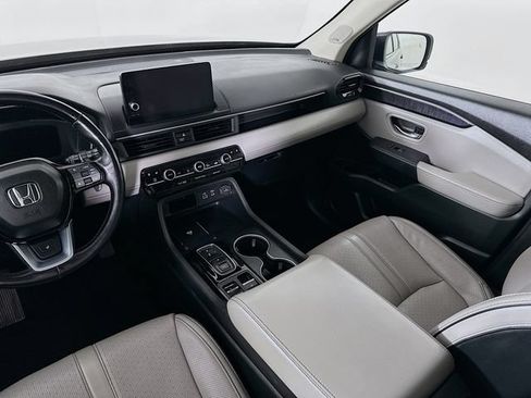 Certified 2024 Honda Pilot Elite image 33