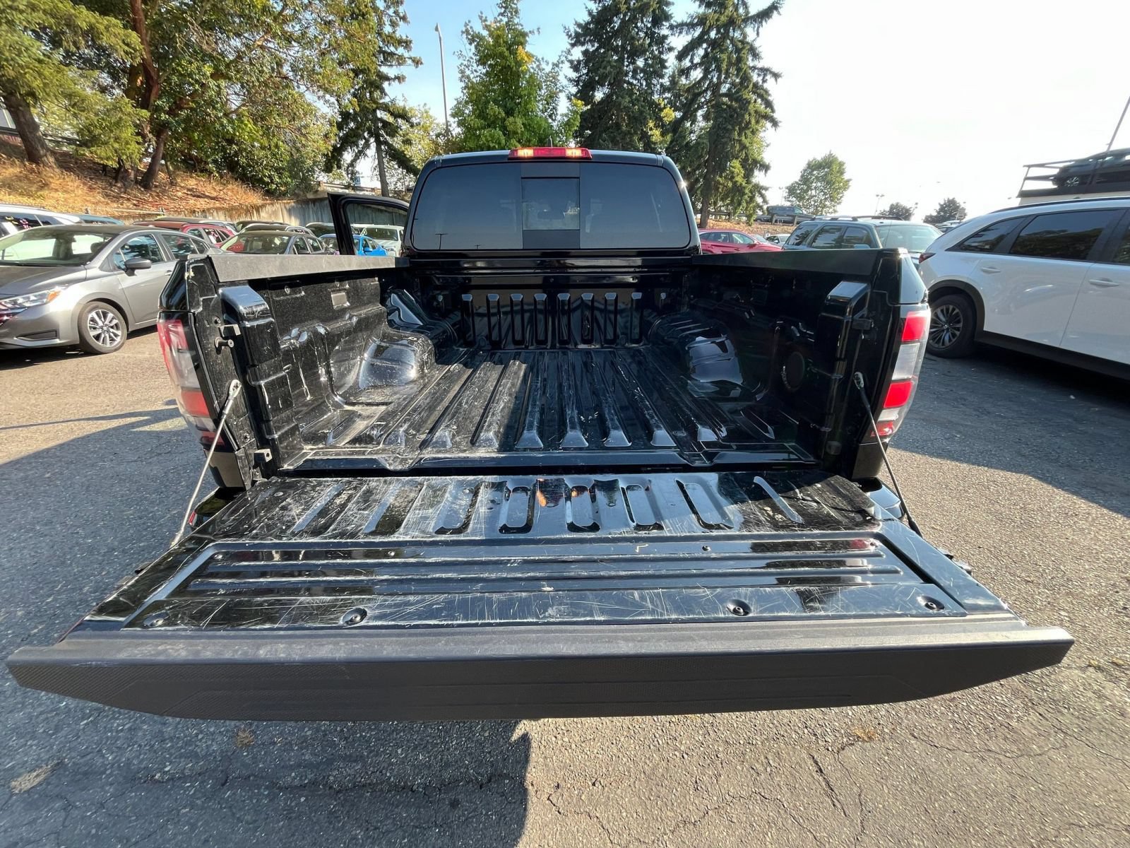 Used 2026 Nissan Frontier PRO-4X AWD/4WD image 31