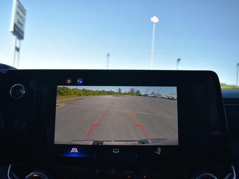 Certified 2023 Chevrolet Colorado Trail Boss w/ Advanced Trailering Package image 21