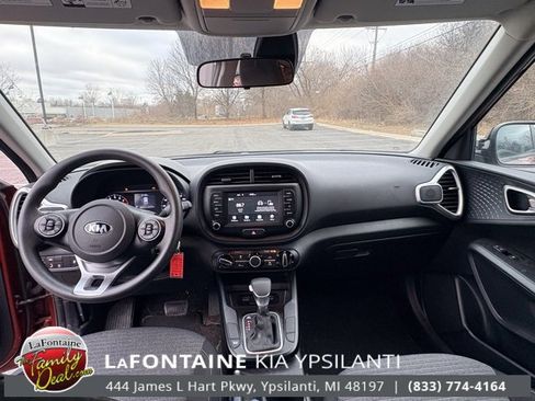Used 2021 Kia Soul S image 11