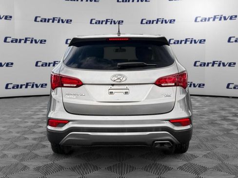 Used 2018 Hyundai Santa Fe Sport image 4