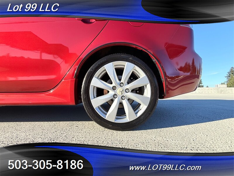 Used 2012 Mitsubishi Lancer GT FWD image 24