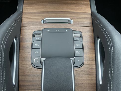 Used 2026 Mercedes-Benz GLE 350 4MATIC image 25