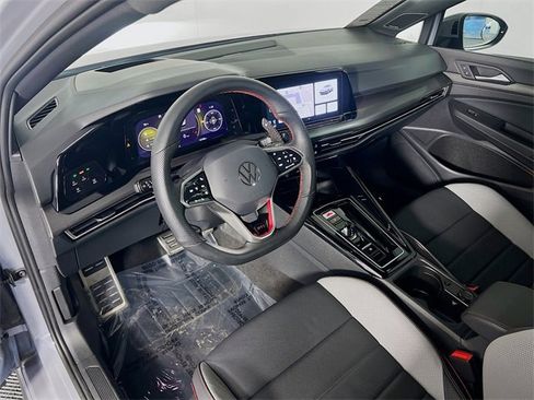 Used 2024 Volkswagen GTI Autobahn image 10