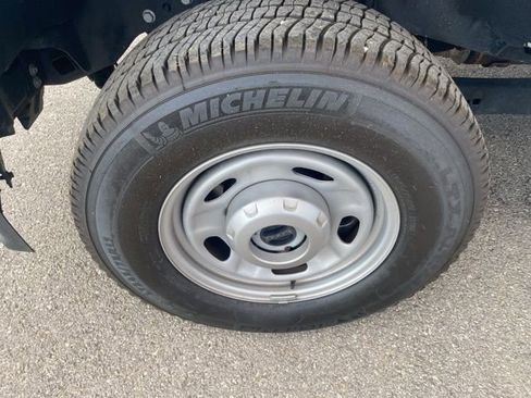 Used 2024 Ford F350 XL w/ Snow Plow Prep Package image 10