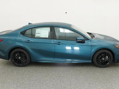 New 2026 Toyota Camry SE image 25