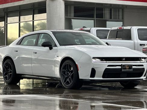 New 2026 Dodge Charger R/T AWD/4WD image 9