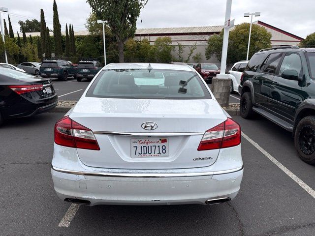 Used 2014 Hyundai Genesis 3.8 w/ Technology Package 03 RWD image 7