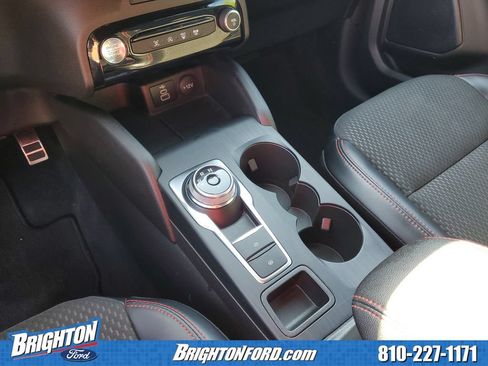 Used 2024 Ford Escape ST-Line w/ Tech Pack #1 AWD/4WD image 29