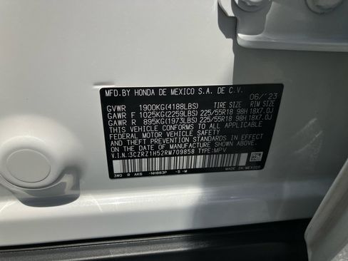 Certified 2024 Honda HR-V Sport image 35