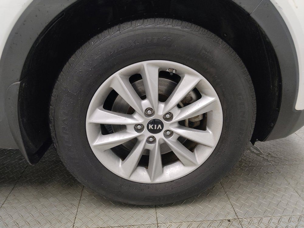 Used 2019 Kia Sorento AWD image 31
