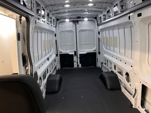 New 2026 Ford Transit 350 148 High Roof Extended DRW image 31