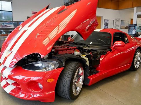 Used 2002 Dodge Viper GTS RWD image 21