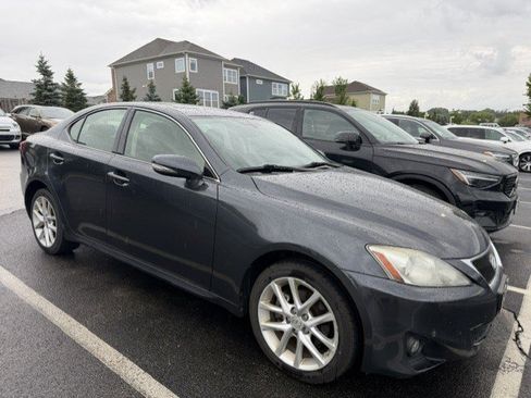 Used 2011 Lexus IS 250 AWD w/ Premium Pkg Value Edition image 4