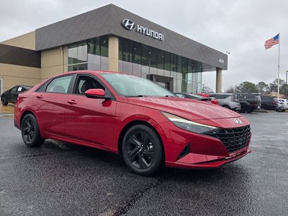 Used 2023 Hyundai Elantra SEL