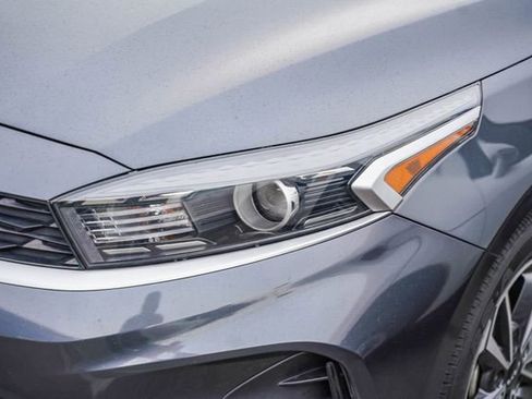 Certified 2022 Kia Forte LXS w/ LXS Technology Package image 5