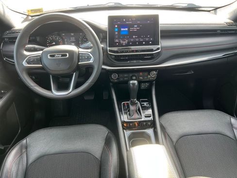 Used 2023 Jeep Compass Trailhawk image 24