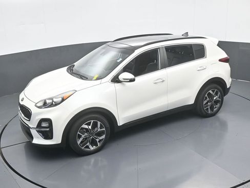 Used 2021 Kia Sportage EX w/ EX Technology Package image 53