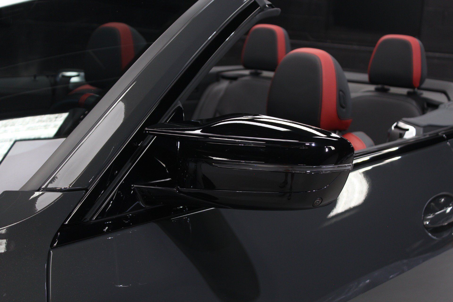 Used 2026 BMW M440i Convertible w/ Premium Package RWD image 37