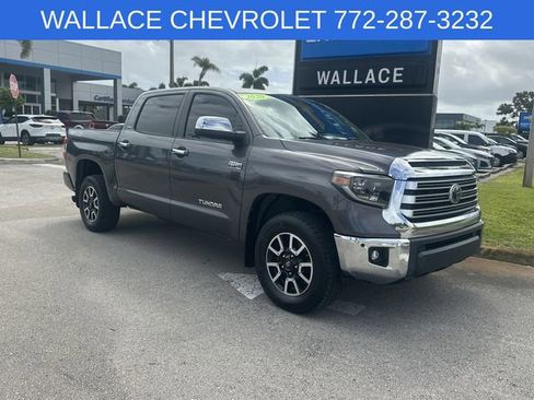Used 2020 Toyota Tundra Limited w/ Limited Premium Package image 4