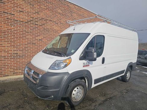 Used 2018 RAM ProMaster 1500 w/ Premium Appearance Group image 2