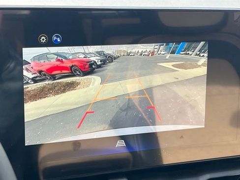 New 2026 Chevrolet Equinox ACTIV w/ Convenience Package III AWD/4WD image 20