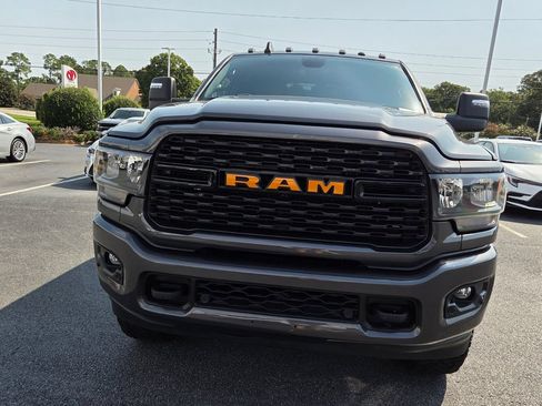 Used 2024 RAM 2500 Big Horn w/ Night Edition AWD/4WD image 2