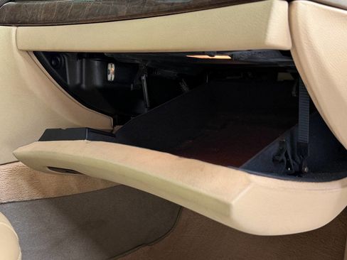 Used 1998 BMW 740i image 24