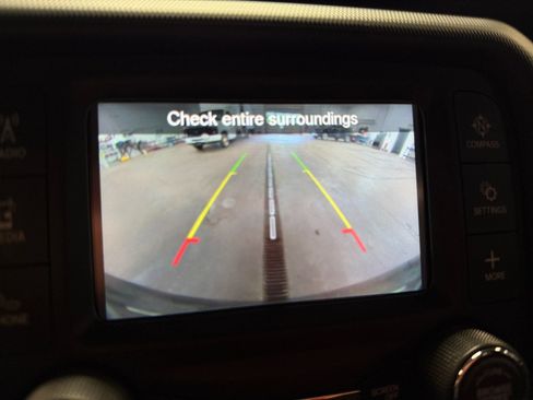 Used 2018 Jeep Wrangler Unlimited Sport AWD/4WD image 31