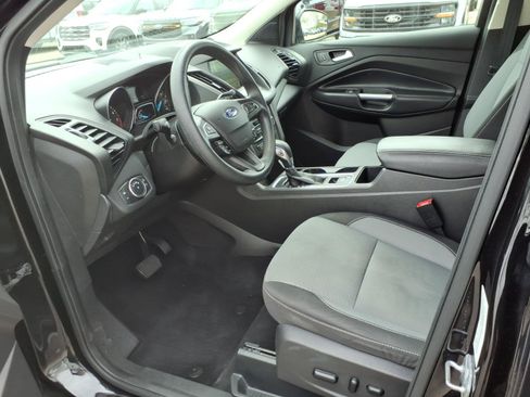 Used 2019 Ford Escape SE FWD image 11