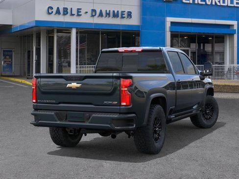 New 2025 Chevrolet Silverado 2500 ZR2 w/ Technology Package AWD/4WD image 4