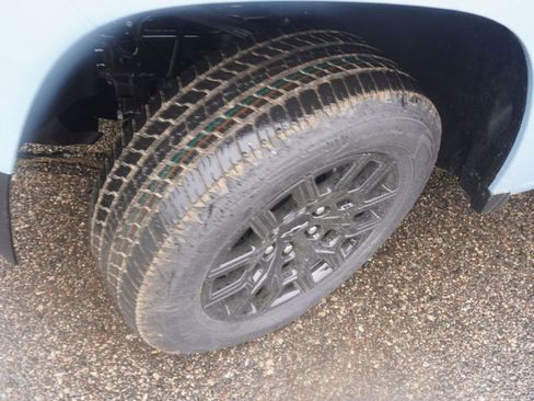 New 2025 Chevrolet Colorado W/T w/ WT Custom Package image 9