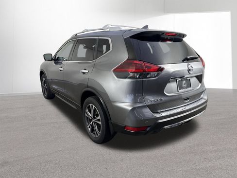 Used 2019 Nissan Rogue SV w/ Sun & Sound Touring Package AWD/4WD image 32