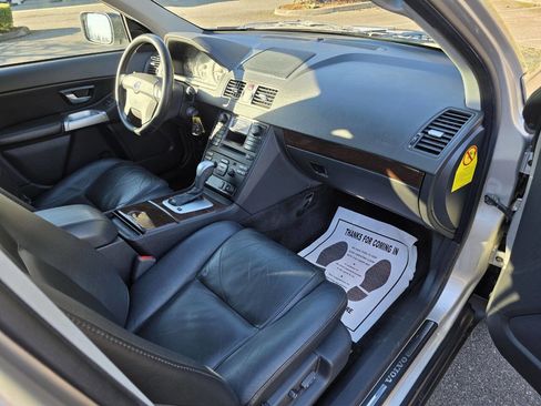 Used 2003 Volvo XC90 T6 image 48